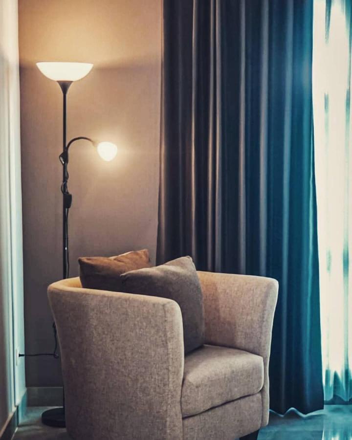 Bess Mansion Hotel Surabaya Wonotjolo Zewnętrze zdjęcie