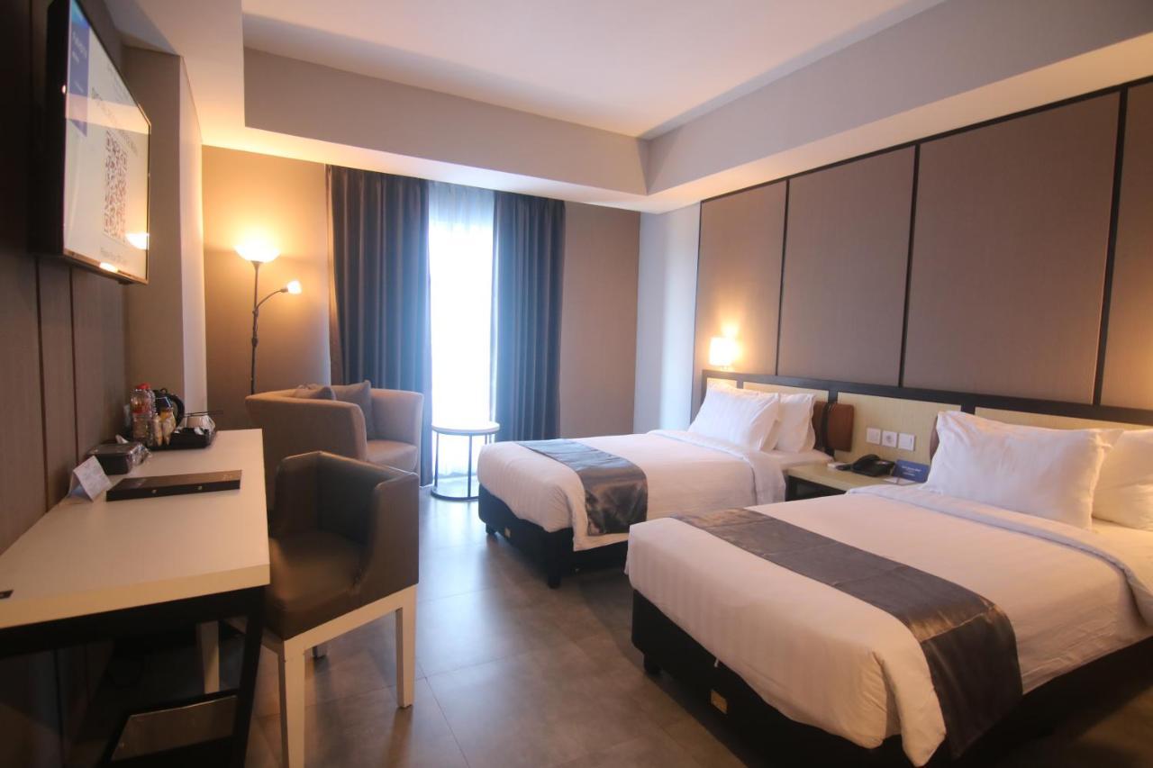 Bess Mansion Hotel Surabaya Wonotjolo Zewnętrze zdjęcie